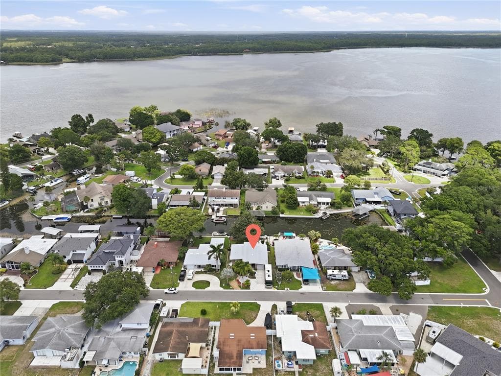 179 E CANAL DRIVE, PALM HARBOR, FL 34684