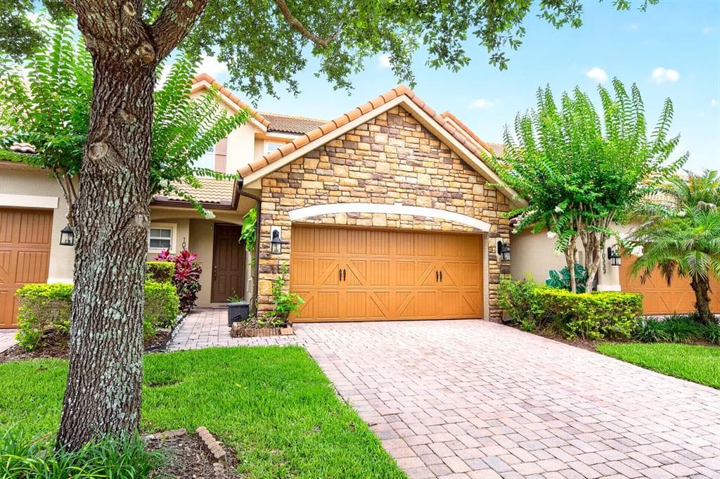 10329 BELFRY CIRCLE, ORLANDO, FL 32832