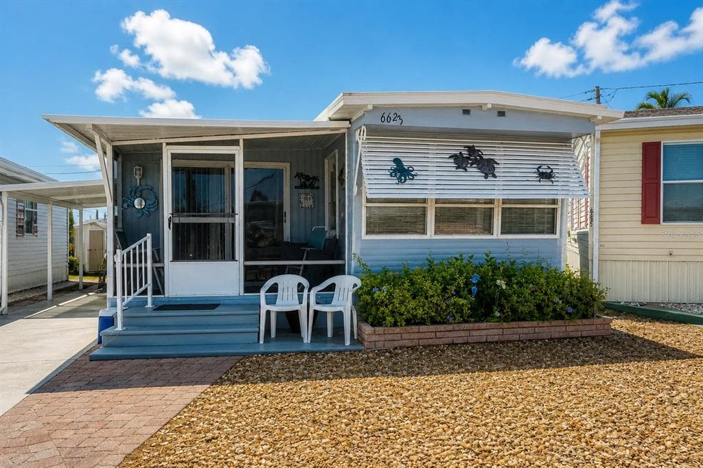 6623 WASHINGTON STREET, BRADENTON, FL 34207