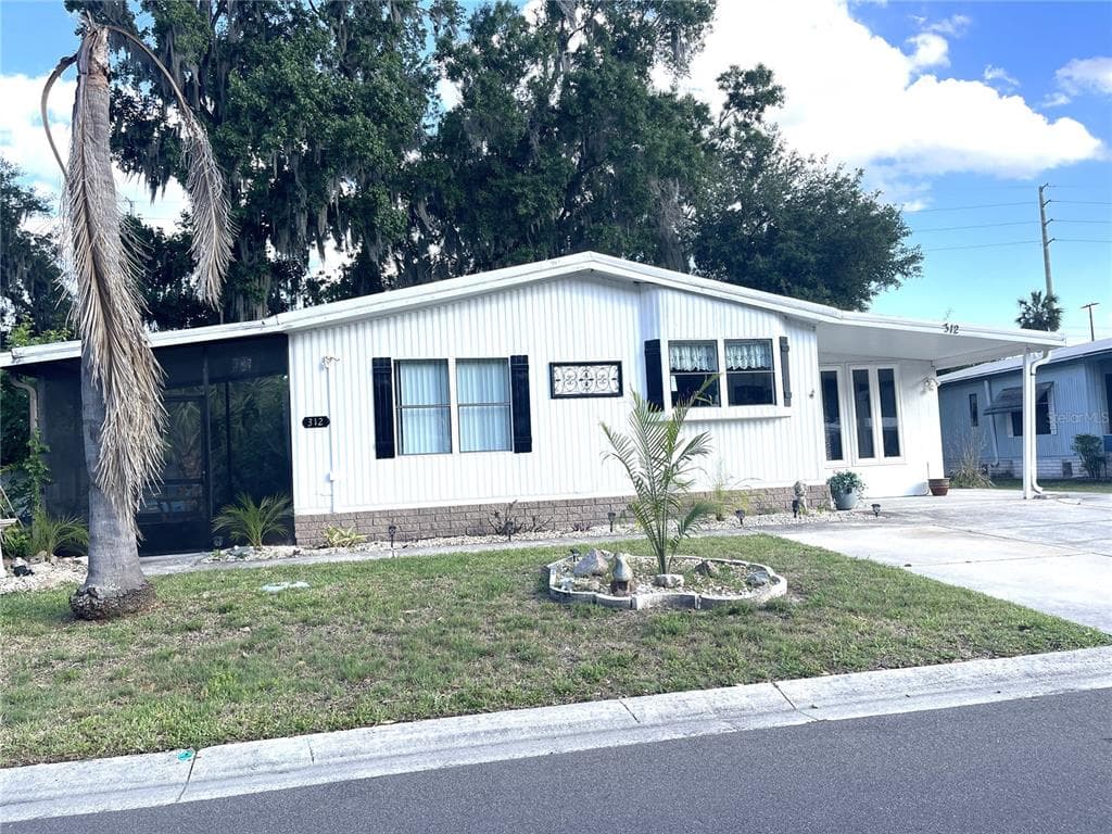 312 S TIMBER TRL, WILDWOOD, FL 34785