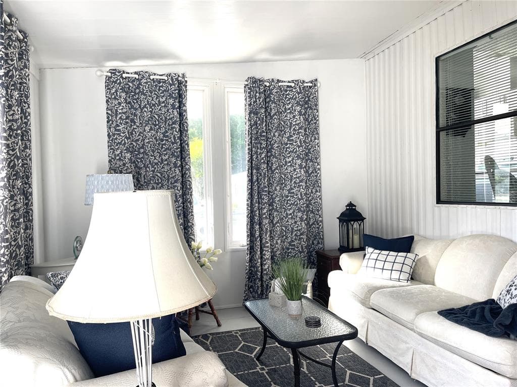 312 S TIMBER TRL, WILDWOOD, FL 34785 — zdjęcie 4
