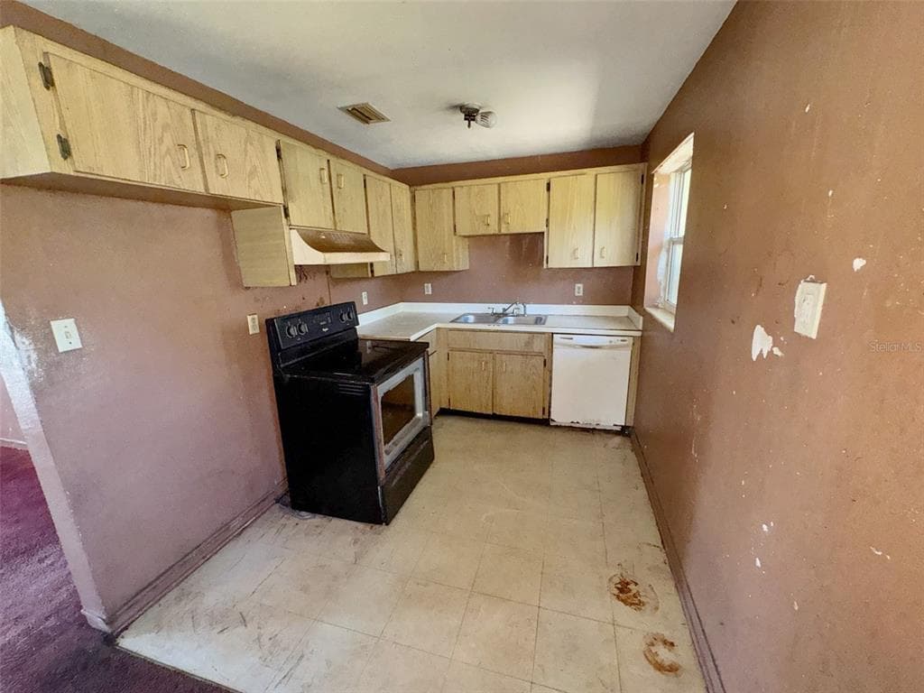 2841 W AMELIA STREET, ORLANDO, FL 32805 — zdjęcie 5
