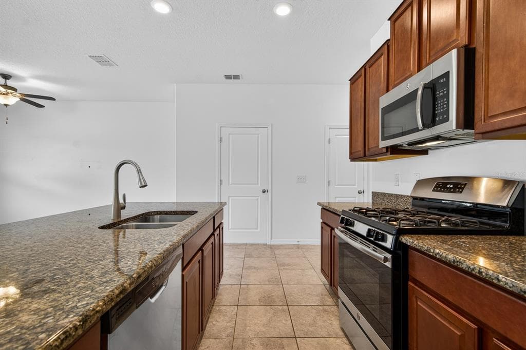 3488 PINE RIBBON DRIVE, LAND O LAKES, FL 34638 — zdjęcie 4