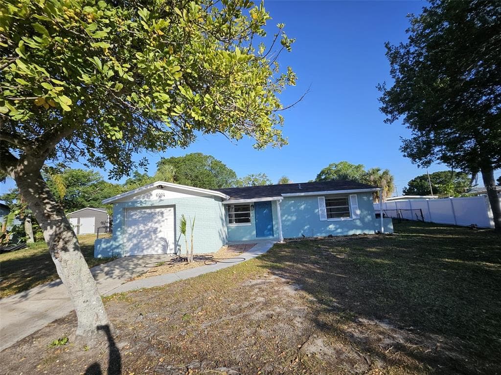 6004 FORTUNE PLACE, APOLLO BEACH, FL 33572