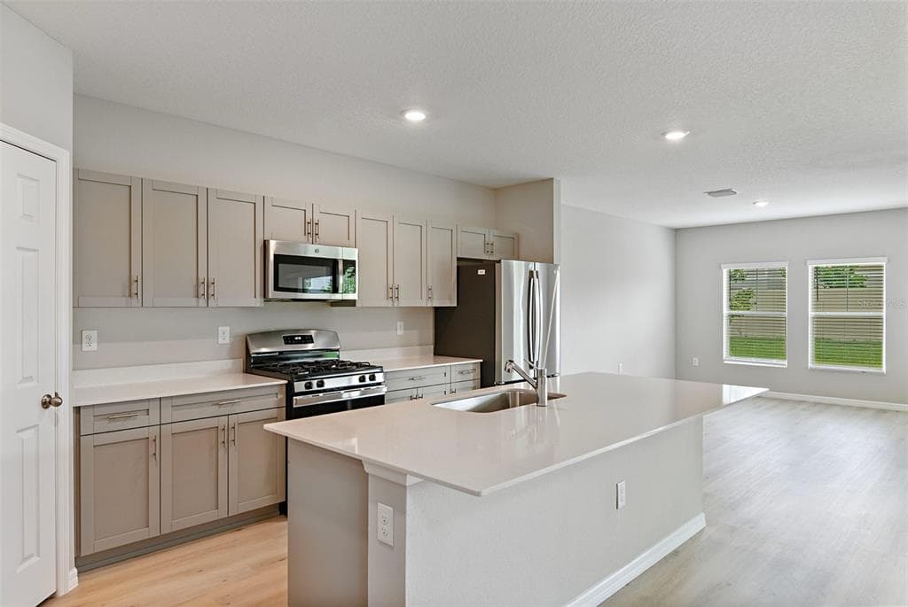 34993 ARBOR RETREAT DRIVE, DADE CITY, FL 33525 — zdjęcie 2