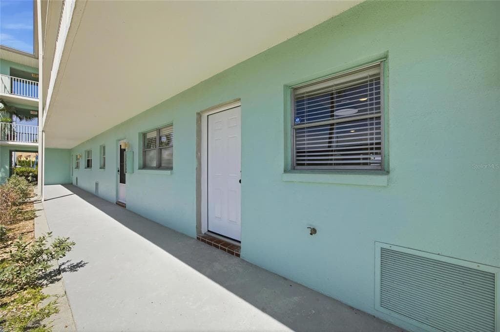 1819 SHORE DRIVE S # 103, SOUTH PASADENA, FL 33707 — zdjęcie 2
