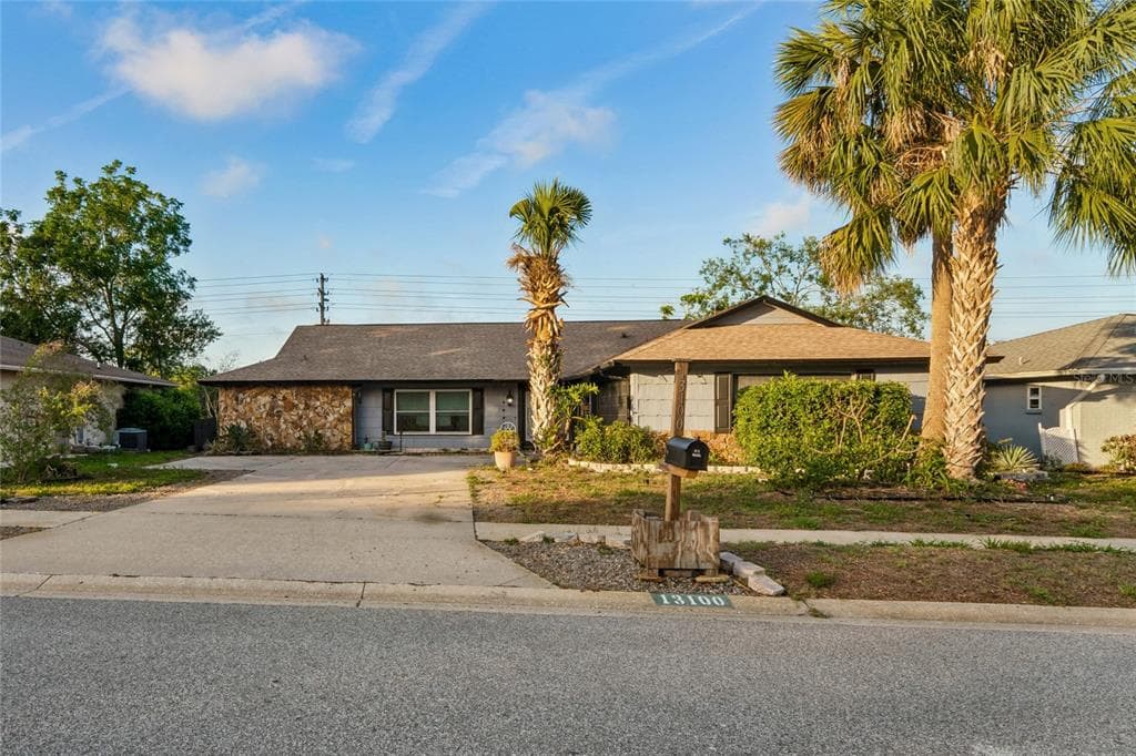 13100 WESTERN CIRCLE, HUDSON, FL 34667 — zdjęcie 2