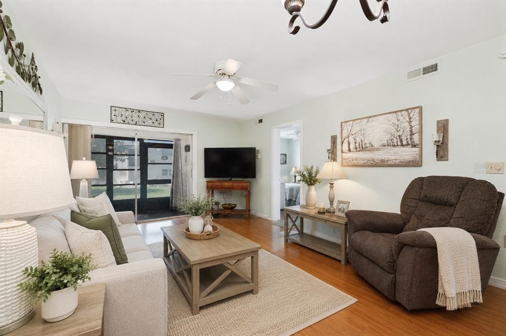 900 AVENUE Z SE # A1, WINTER HAVEN, FL 33880 — zdjęcie 2