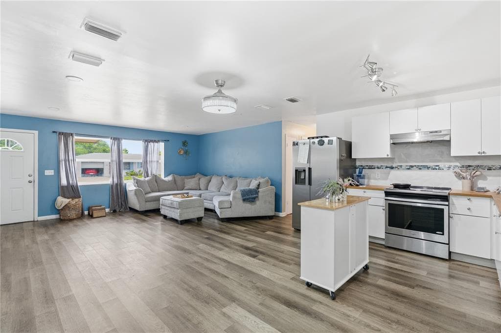 1609 CLEARVIEW AVENUE, CLEARWATER, FL 33756 — zdjęcie 4