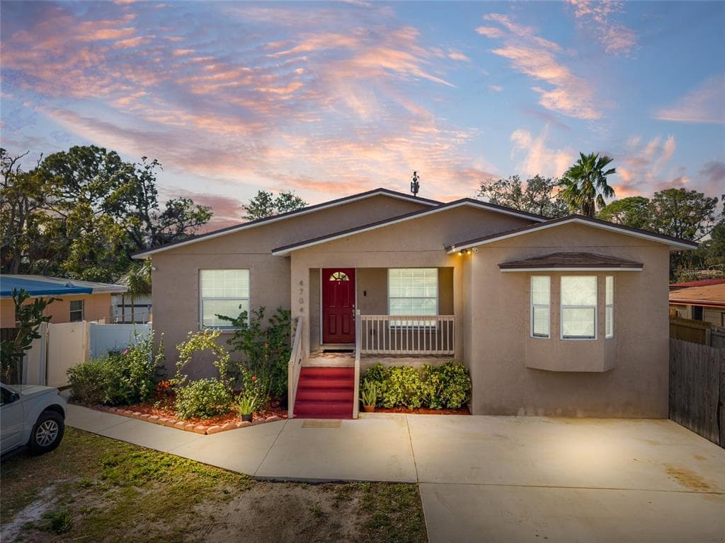 4704 TOWN N COUNTRY BOULEVARD, TAMPA, FL 33615 — zdjęcie 3