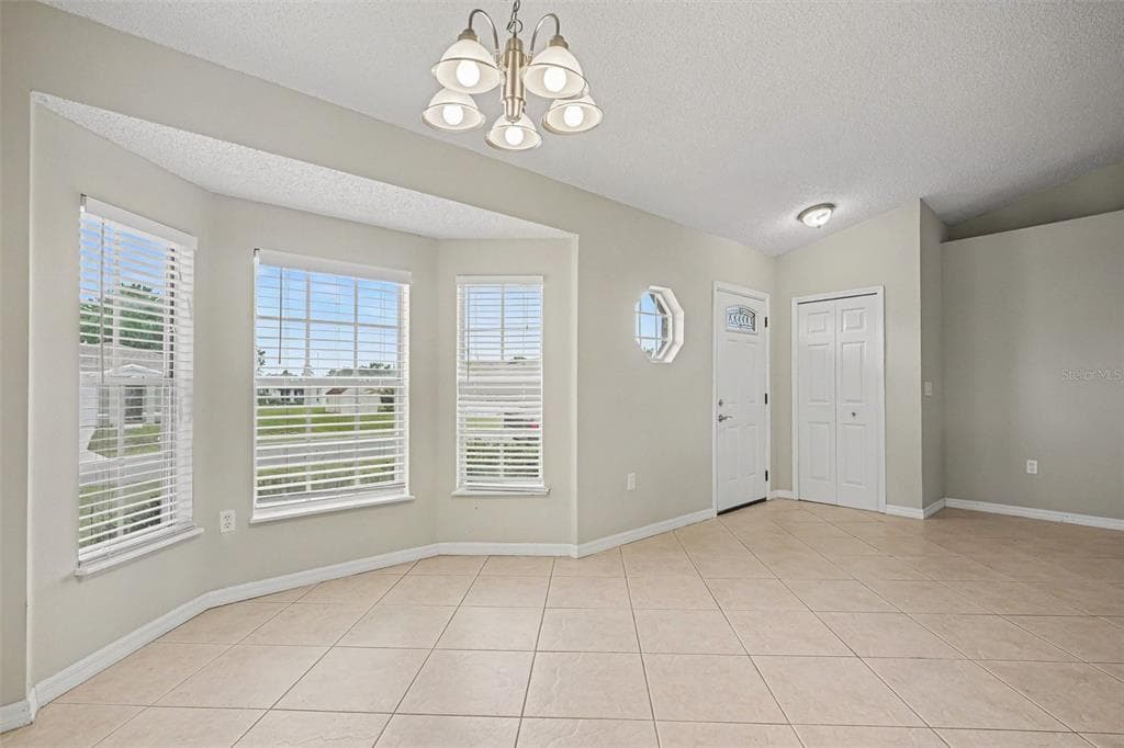 821 JARNAC DRIVE, KISSIMMEE, FL 34759 — zdjęcie 4