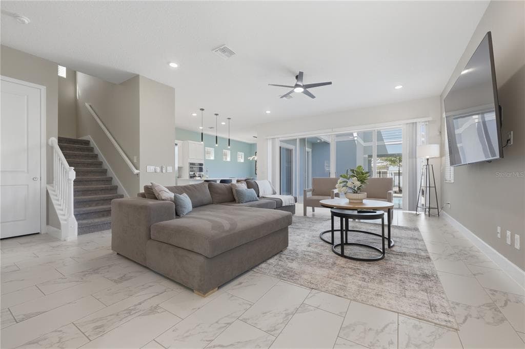 1428 REUNION BOULEVARD, REUNION, FL 34747 — zdjęcie 3
