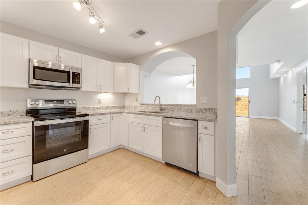 3070 OCEAN SHORE BOULEVARD, ORMOND BEACH, FL 32176 — zdjęcie 2