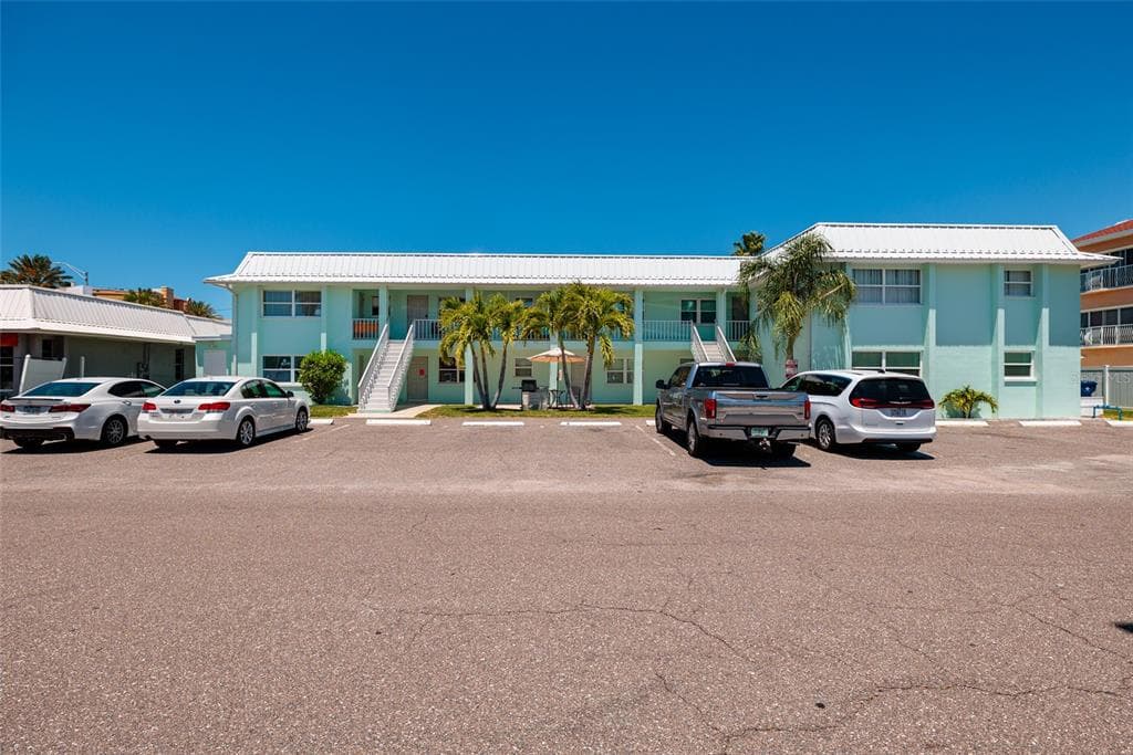 10 164TH AVENUE # 1, REDINGTON BEACH, FL 33708 — zdjęcie 5
