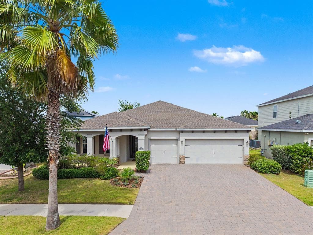 11626 LAKE LUCAYA DRIVE, RIVERVIEW, FL 33579