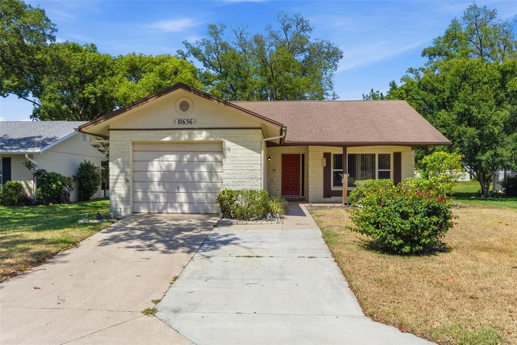 10636 SALAMANCA DRIVE, PORT RICHEY, FL 34668