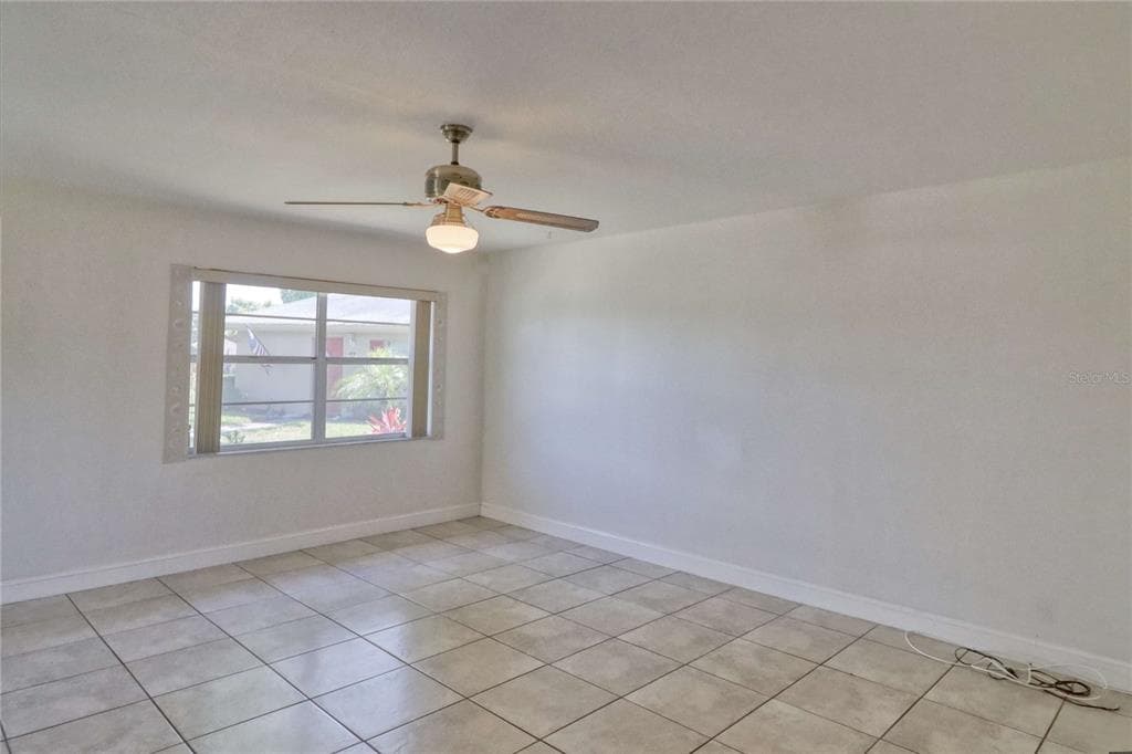 302 CANTON COURT # 59, SUN CITY CENTER, FL 33573 — zdjęcie 4