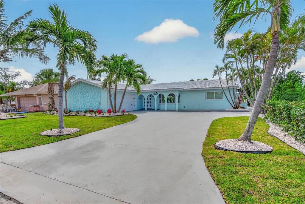 650 64TH AVENUE, ST PETE BEACH, FL 33706 — zdjęcie 3
