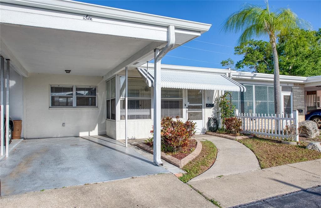 13940 ANONA HEIGHTS DRIVE # 6, LARGO, FL 33774