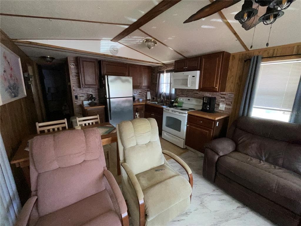 38130 MCDONALD STREET # 23, DADE CITY, FL 33525 — zdjęcie 4