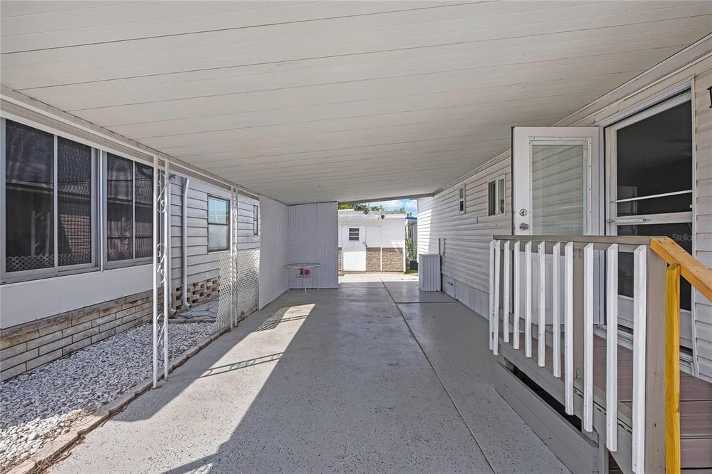 770 32ND AVENUE S # 522, ST PETERSBURG, FL 33705 — zdjęcie 4