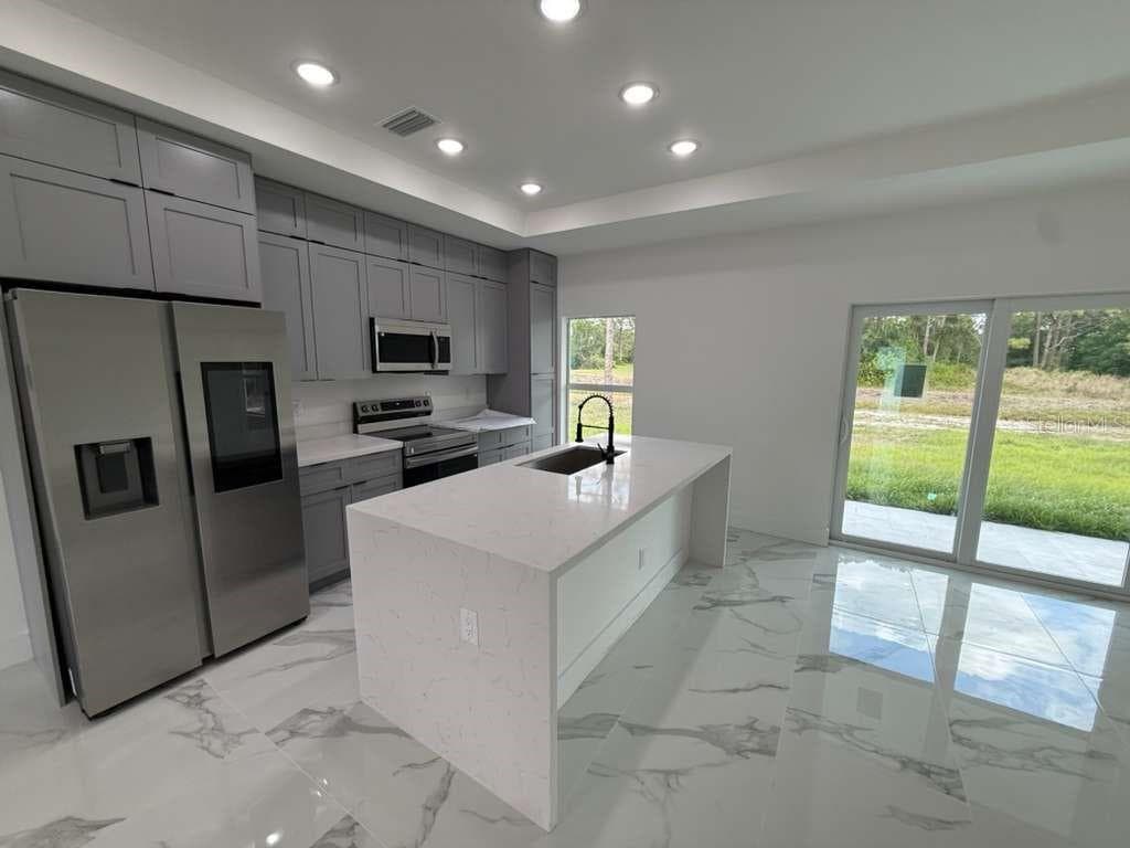 765 PUCCINI AVE S, LEHIGH ACRES, FL 33974 — zdjęcie 4