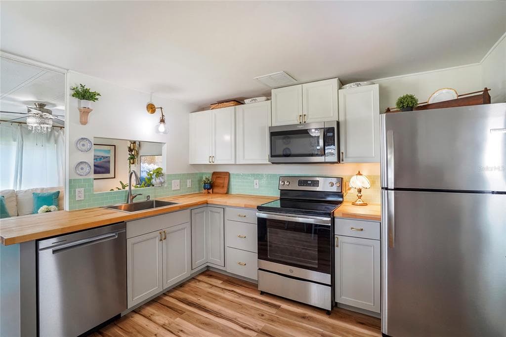512 IMPERIAL DRIVE, NORTH PORT, FL 34287 — zdjęcie 3