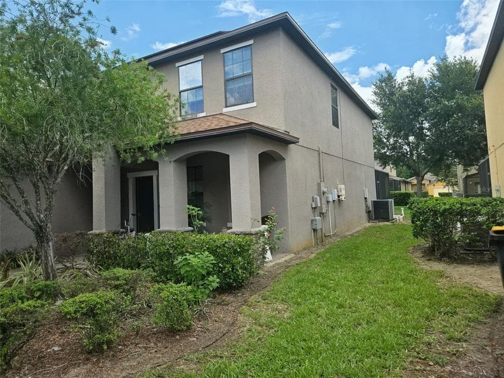 1120 CYPRESS POINTE BOULEVARD, DAVENPORT, FL 33896