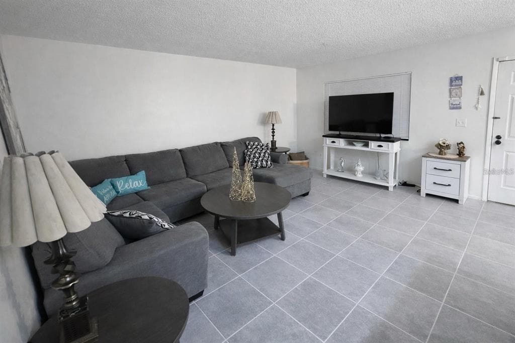 3300 FOX CHASE CIRCLE N # 229, PALM HARBOR, FL 34683 — zdjęcie 3