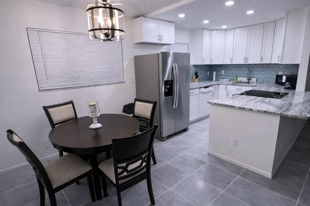 3300 FOX CHASE CIRCLE N # 229, PALM HARBOR, FL 34683 — zdjęcie 4