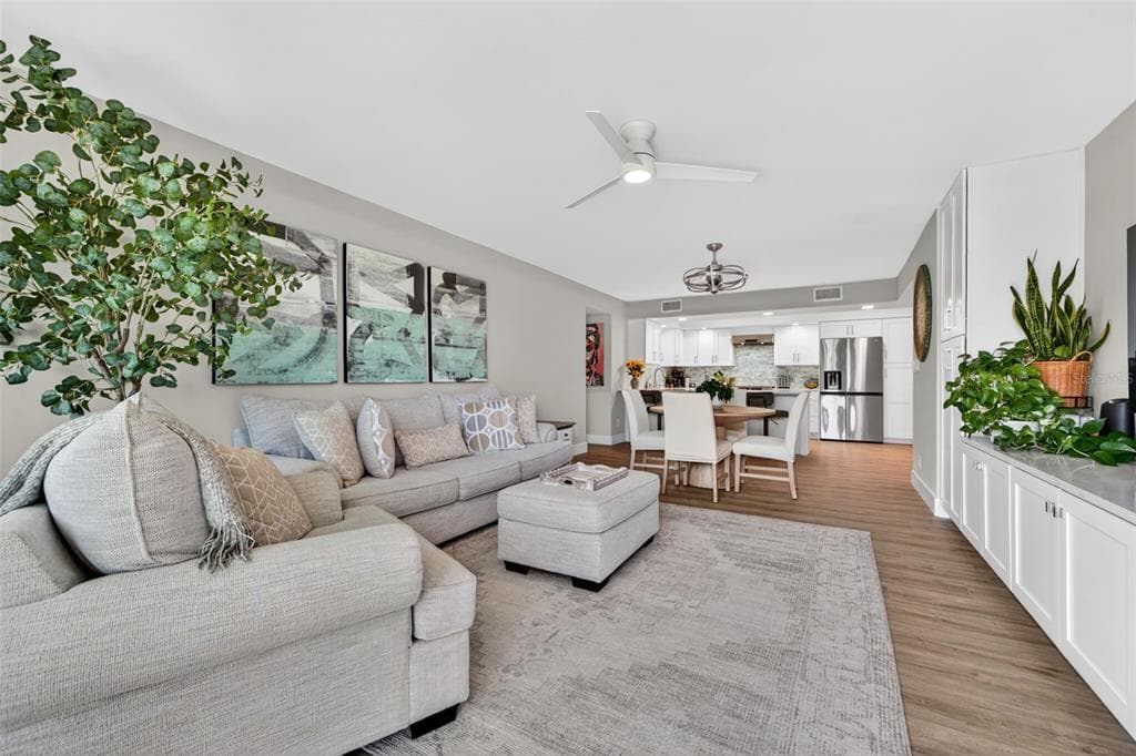 100 OAKMONT LANE # 107 & 108, BELLEAIR, FL 33756 — zdjęcie 3