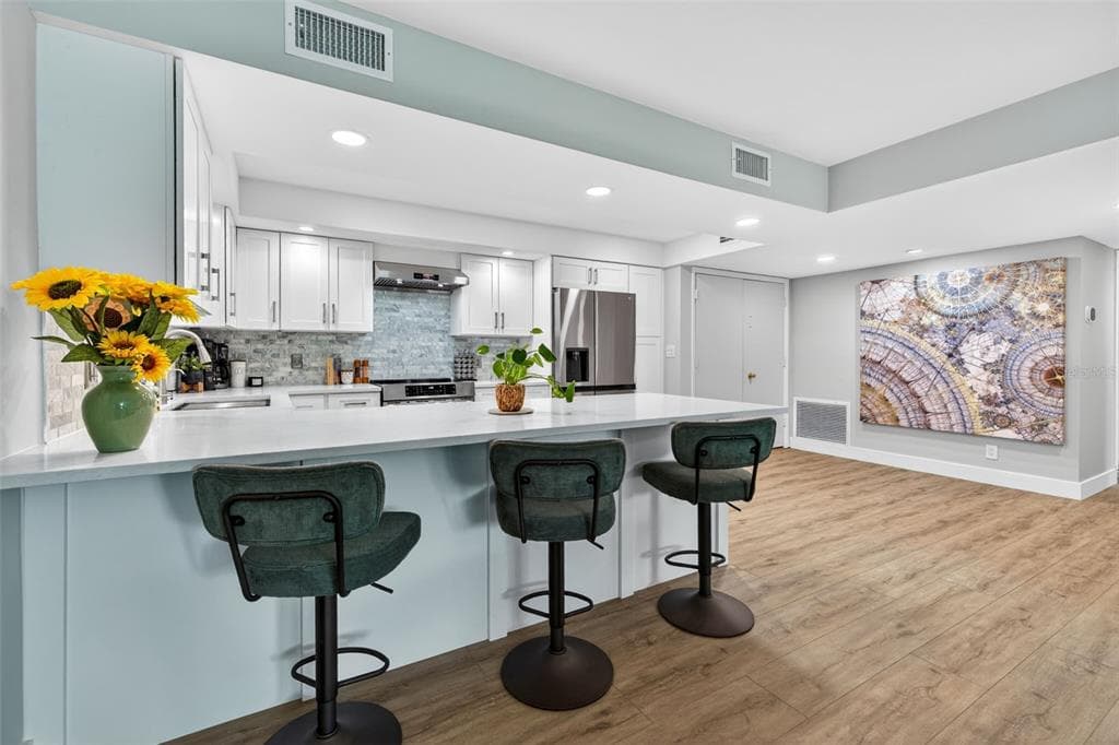 100 OAKMONT LANE # 107 & 108, BELLEAIR, FL 33756 — zdjęcie 5