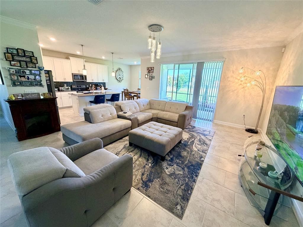 2572 CAMDEN PARK CIRCLE, DAVENPORT, FL 33837 — zdjęcie 4