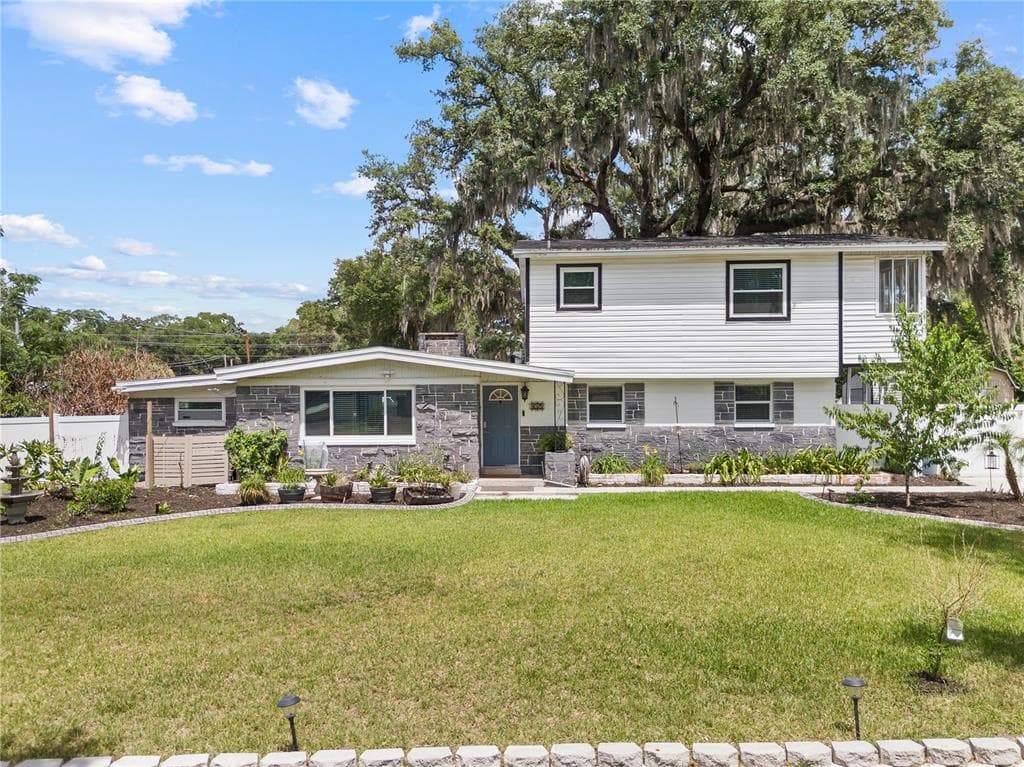 115 TEN OAK PLACE, VALRICO, FL 33594