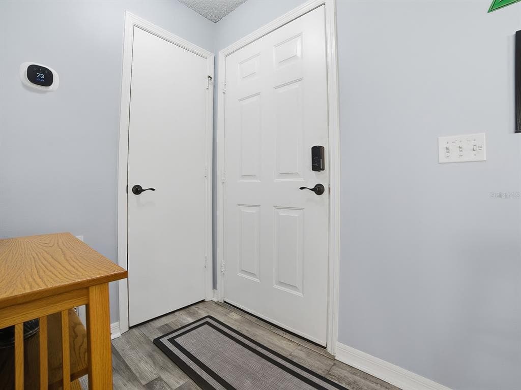 1202 FERNANDO LANE, LADY LAKE, FL 32159 — zdjęcie 3