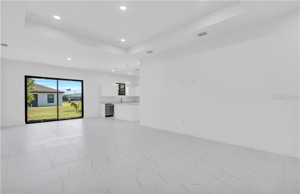 3617 NW 38TH TERRACE, CAPE CORAL, FL 33993 — zdjęcie 5