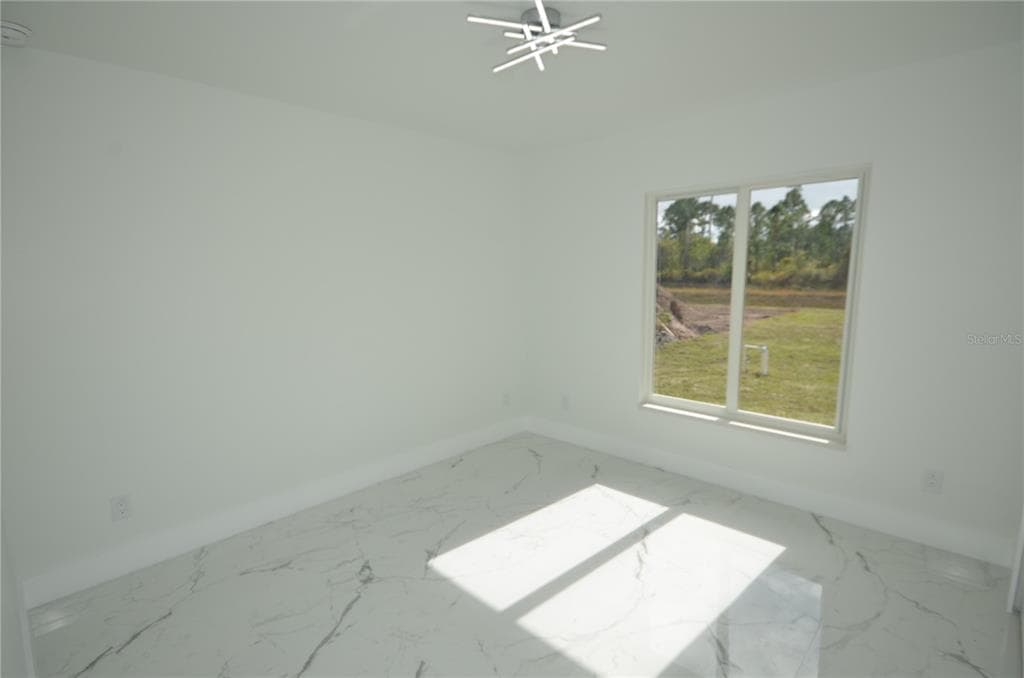 1132 EDELWEISS STREET E, LEHIGH ACRES, FL 33974 — zdjęcie 4