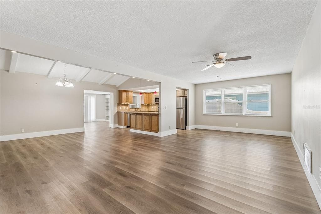 13691 SERENA DRIVE, LARGO, FL 33774 — zdjęcie 4
