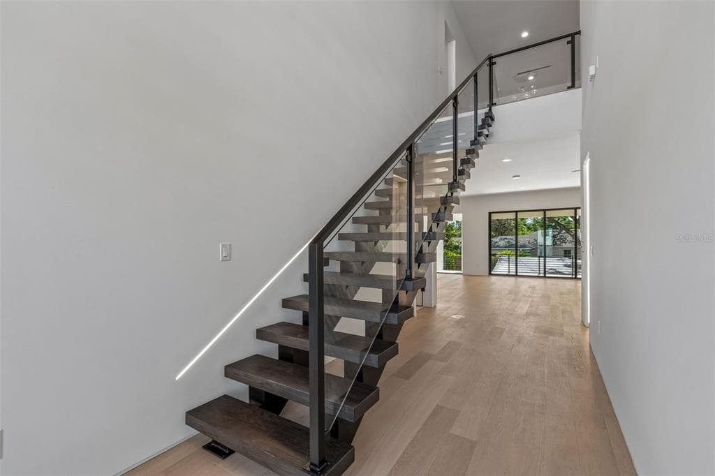 206 S TREASURE DRIVE, TAMPA, FL 33609 — zdjęcie 4
