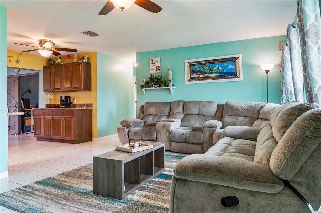 140 BARRE DRIVE NW, PORT CHARLOTTE, FL 33952 — zdjęcie 3