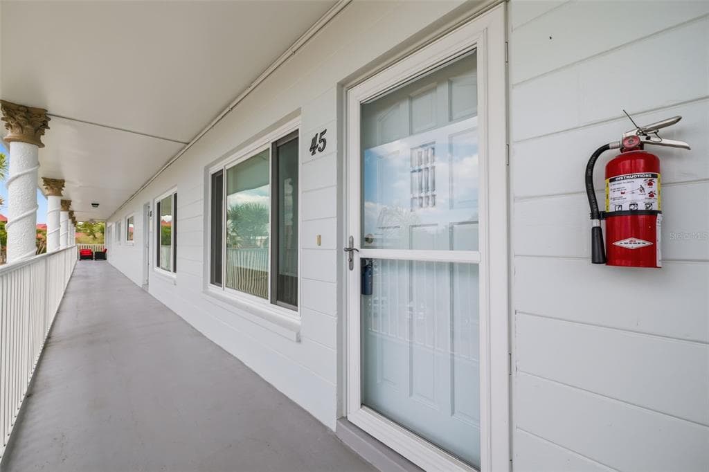 2381 ECUADORIAN WAY # 45, CLEARWATER, FL 33763 — zdjęcie 3