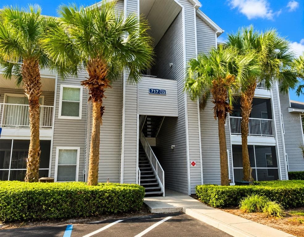 717 SECRET HARBOR LANE # 203, LAKE MARY, FL 32746