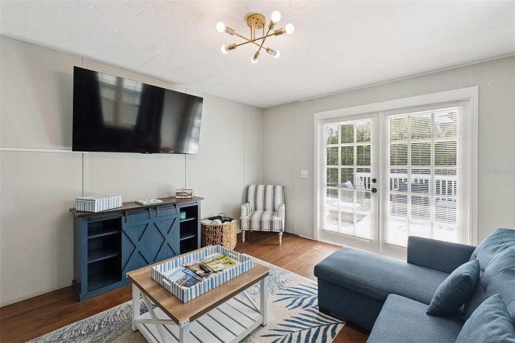109 N PENINSULA AVENUE, NEW SMYRNA BEACH, FL 32169 — zdjęcie 5