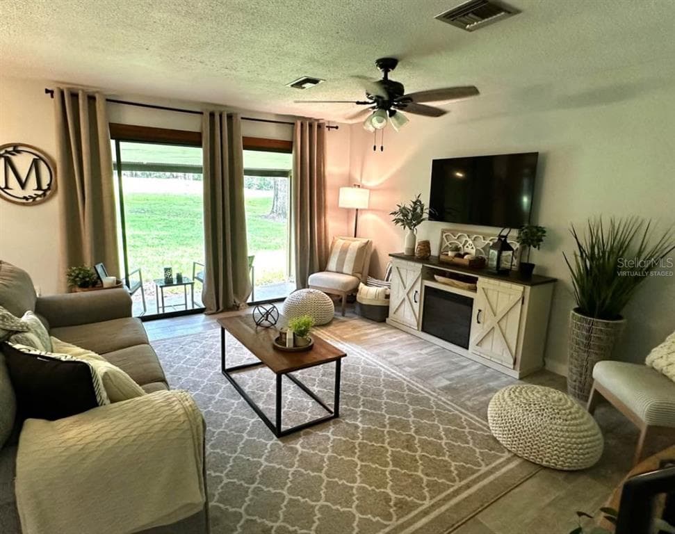 19660 SW 83RD PLACE ROAD # C17, DUNNELLON, FL 34432 — zdjęcie 2
