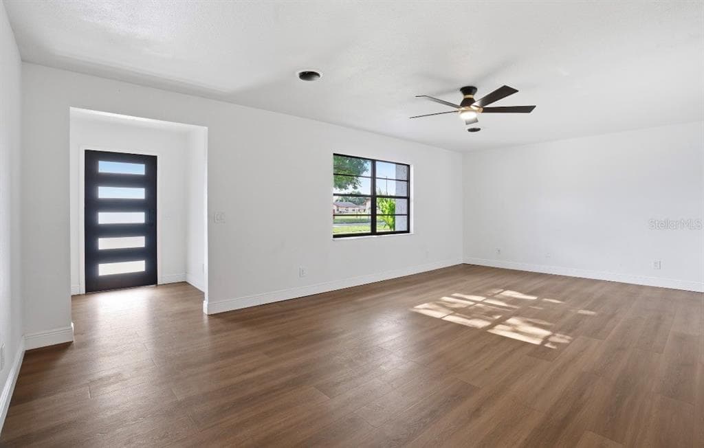 6111 18TH STREET, ZEPHYRHILLS, FL 33542 — zdjęcie 4