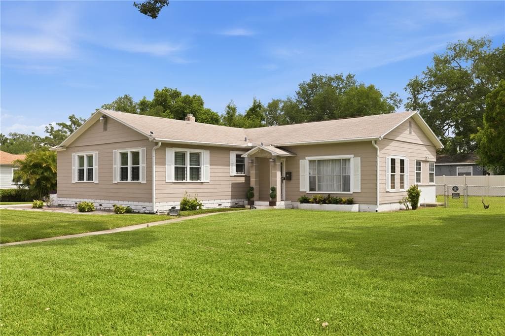 726 17TH AVENUE S, ST PETERSBURG, FL 33701