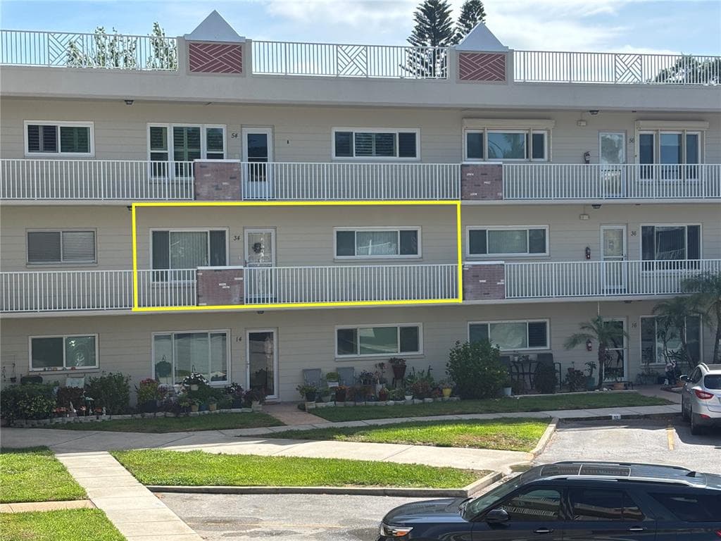2262 SWEDISH DR. # 34, CLEARWATER, FL 33763