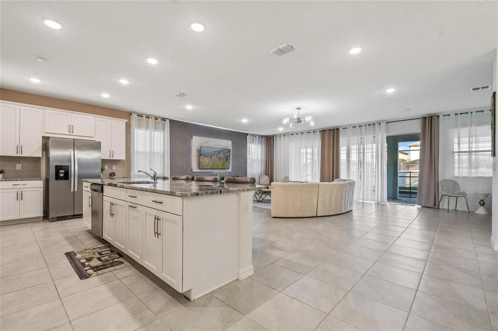 8905 COCONUT BREEZE DRIVE, KISSIMMEE, FL 34747 — zdjęcie 4