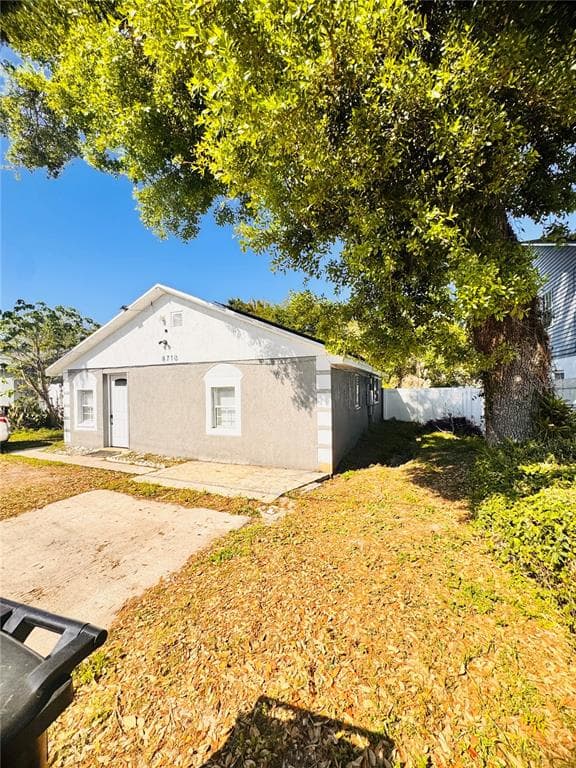 8710 N TANGERINE PLACE, TAMPA, FL 33617 — zdjęcie 2