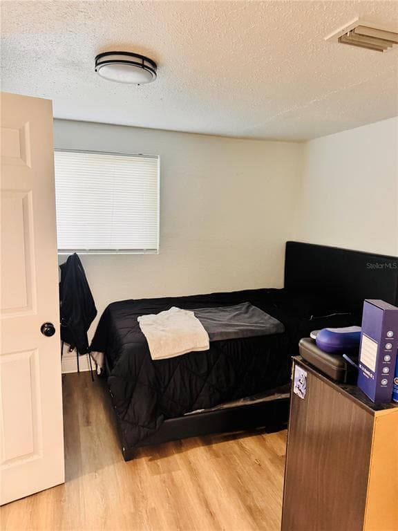 8710 N TANGERINE PLACE, TAMPA, FL 33617 — zdjęcie 5